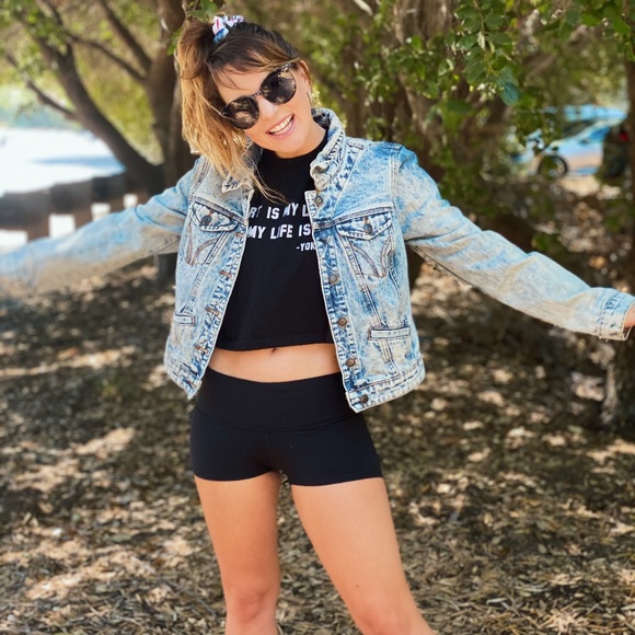 Surfer Girl Custom Painted denim jacket - Picture 6 of 6